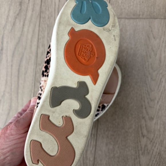 Born Tennis Shoes - Picture 7 of 13